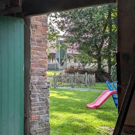 Traumkrone - Wiesengruen Appartement Schortens